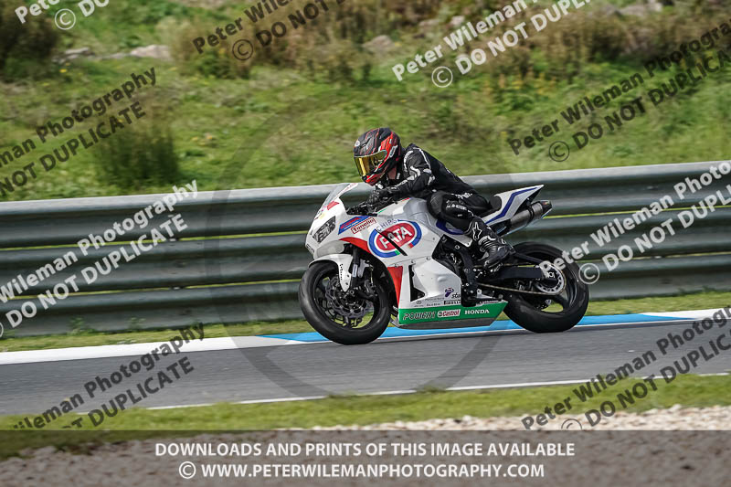 estoril;event digital images;motorbikes;no limits;peter wileman photography;portugal;trackday;trackday digital images